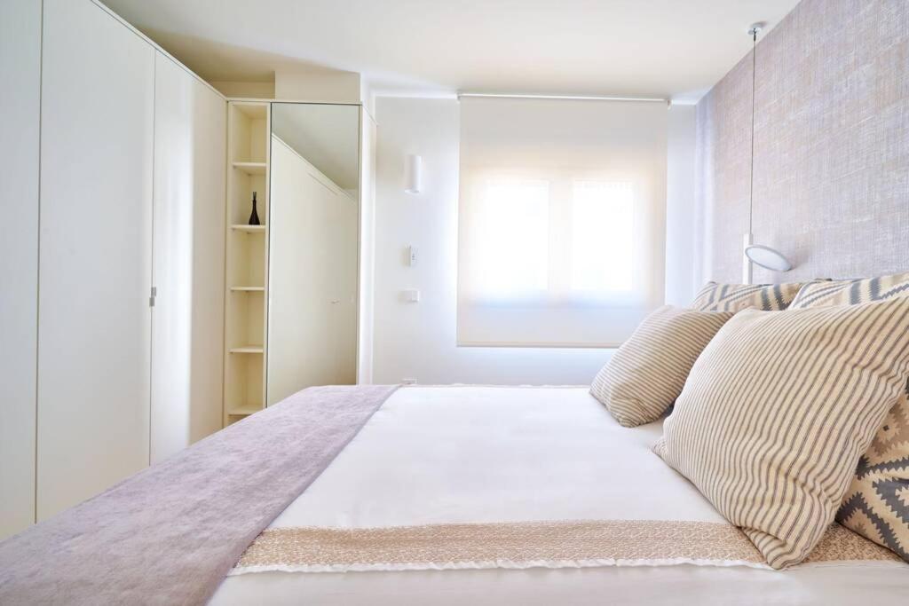 D&R Penthouse On The Beach Apartman Málaga Kültér fotó