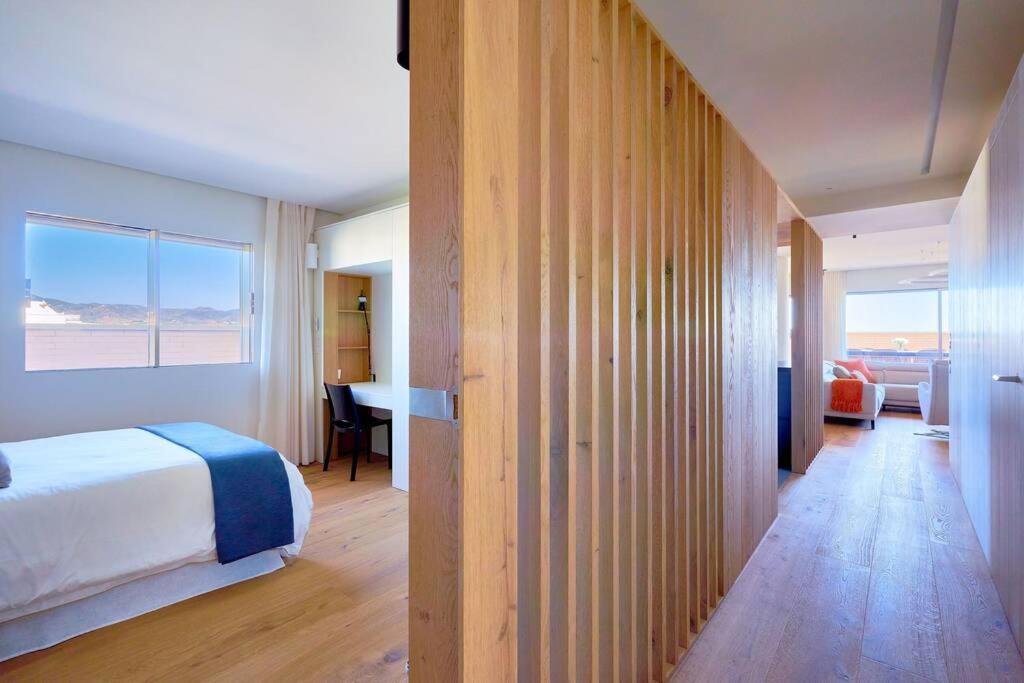 D&R Penthouse On The Beach Apartman Málaga Kültér fotó