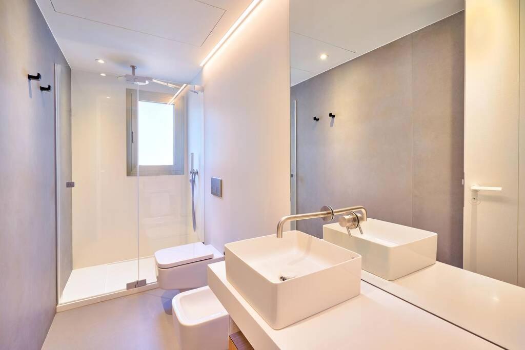 D&R Penthouse On The Beach Apartman Málaga Kültér fotó