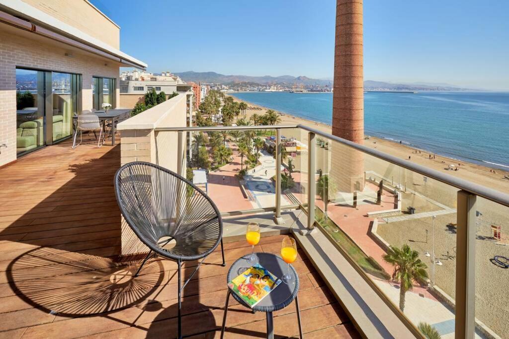D&R Penthouse On The Beach Apartman Málaga Kültér fotó