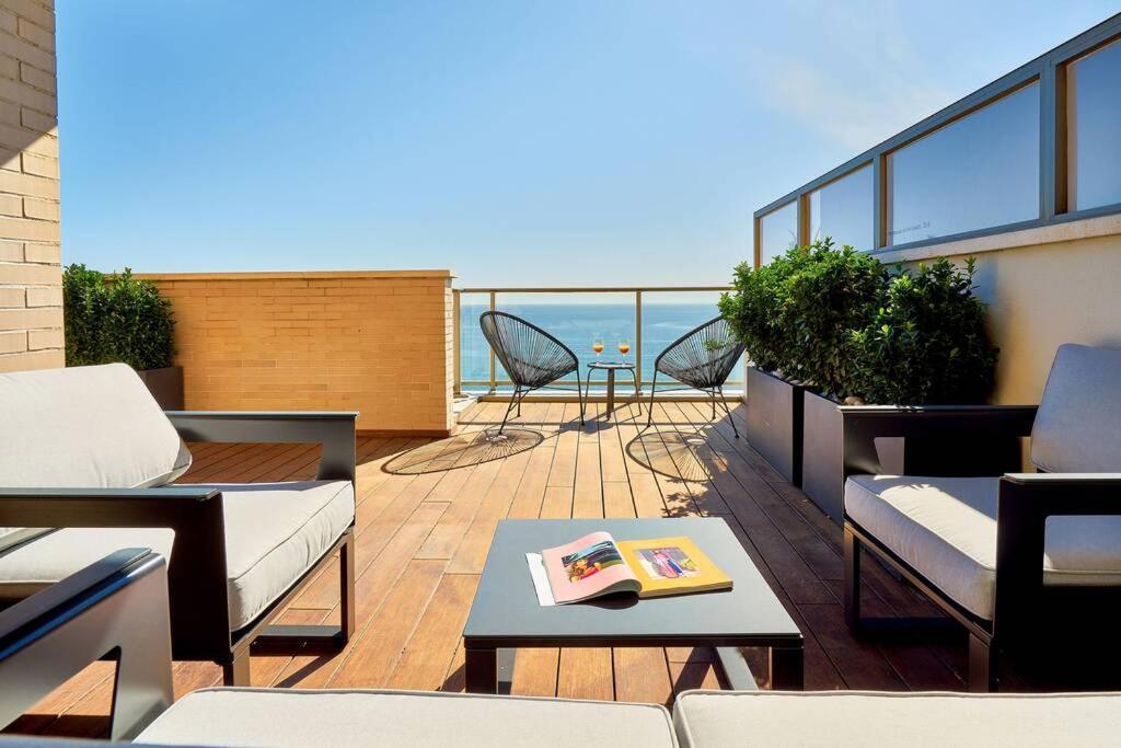 D&R Penthouse On The Beach Apartman Málaga Kültér fotó