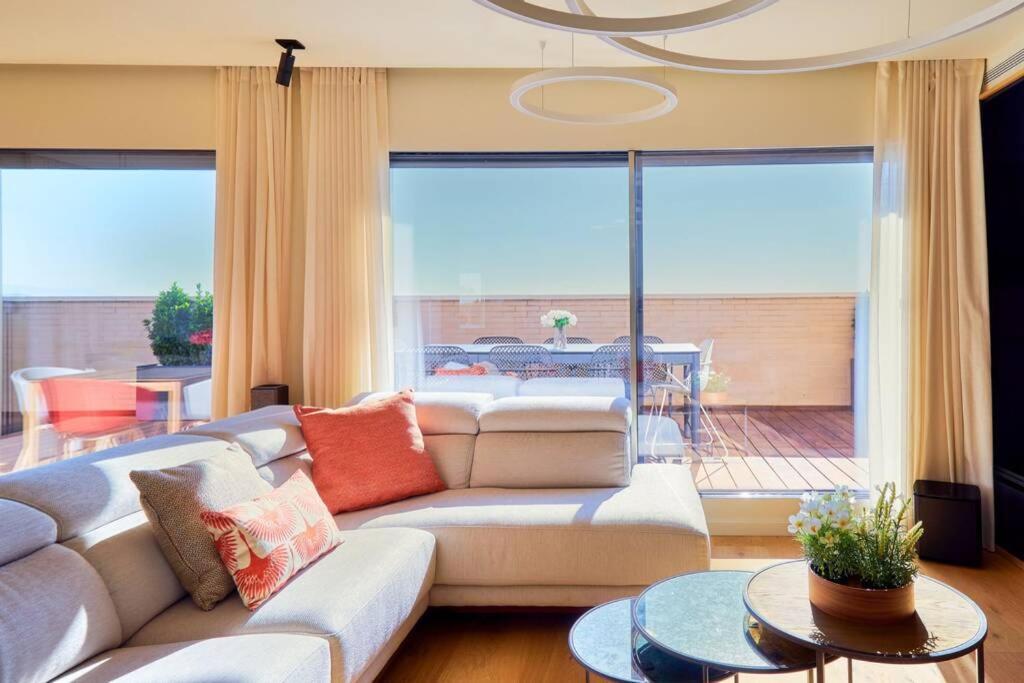 D&R Penthouse On The Beach Apartman Málaga Kültér fotó