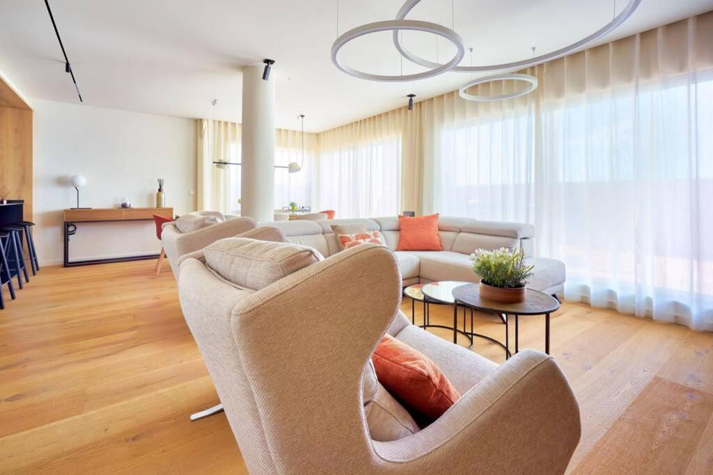D&R Penthouse On The Beach Apartman Málaga Kültér fotó