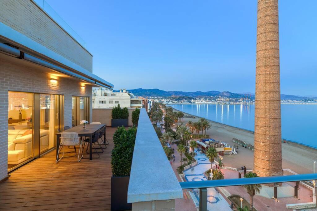 D&R Penthouse On The Beach Apartman Málaga Kültér fotó