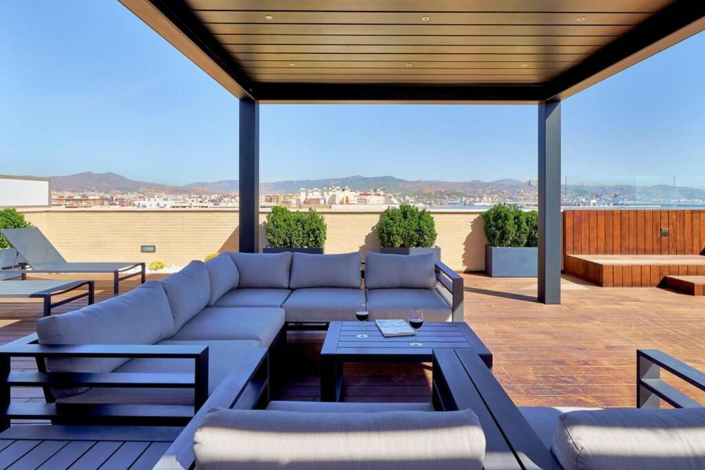 D&R Penthouse On The Beach Apartman Málaga Kültér fotó