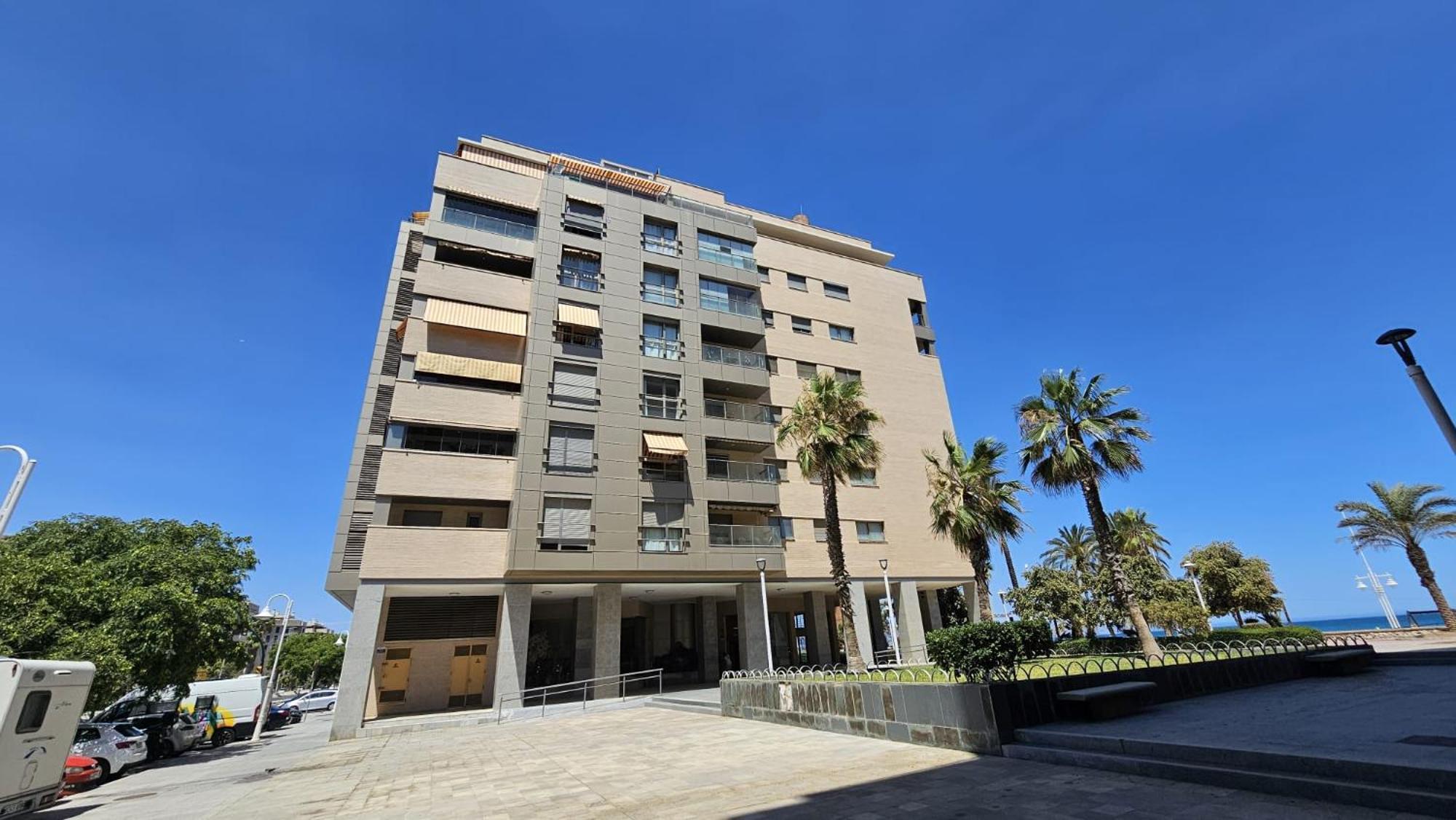D&R Penthouse On The Beach Apartman Málaga Kültér fotó